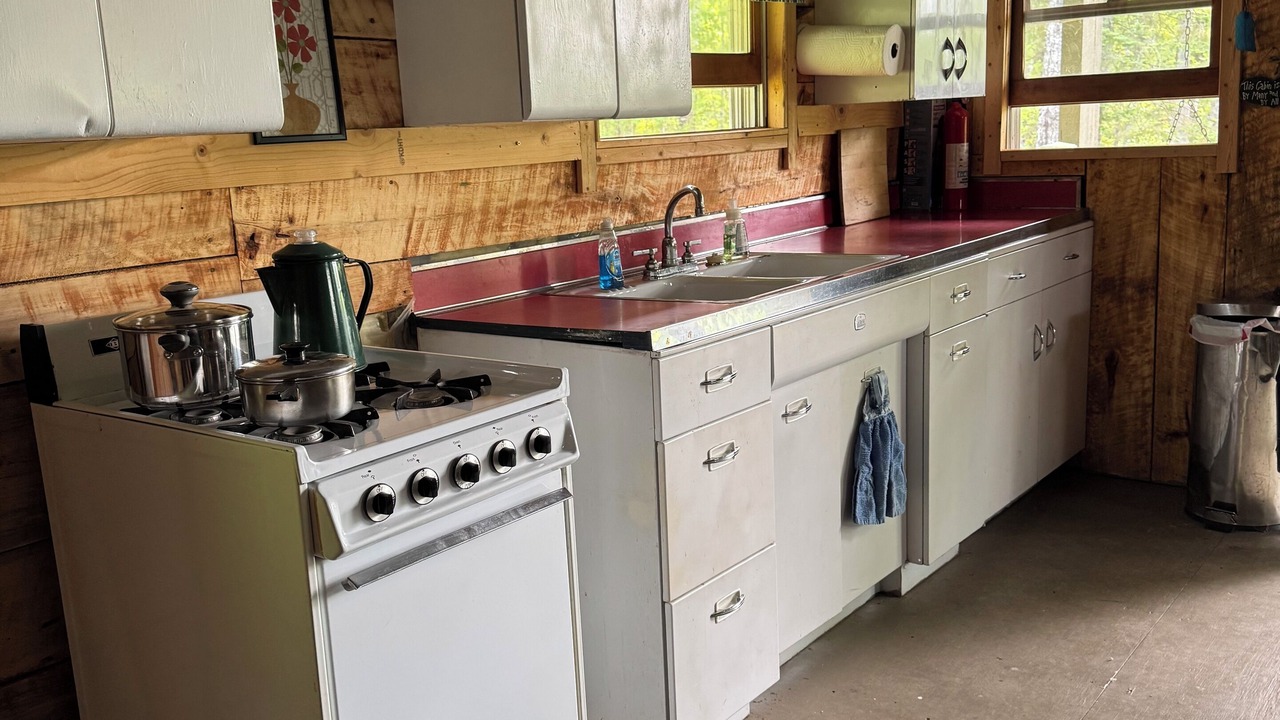 Photo of Kitchen in Melrude