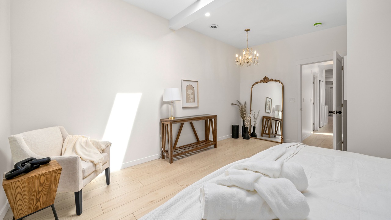 Photo of Bedroom in Belleville