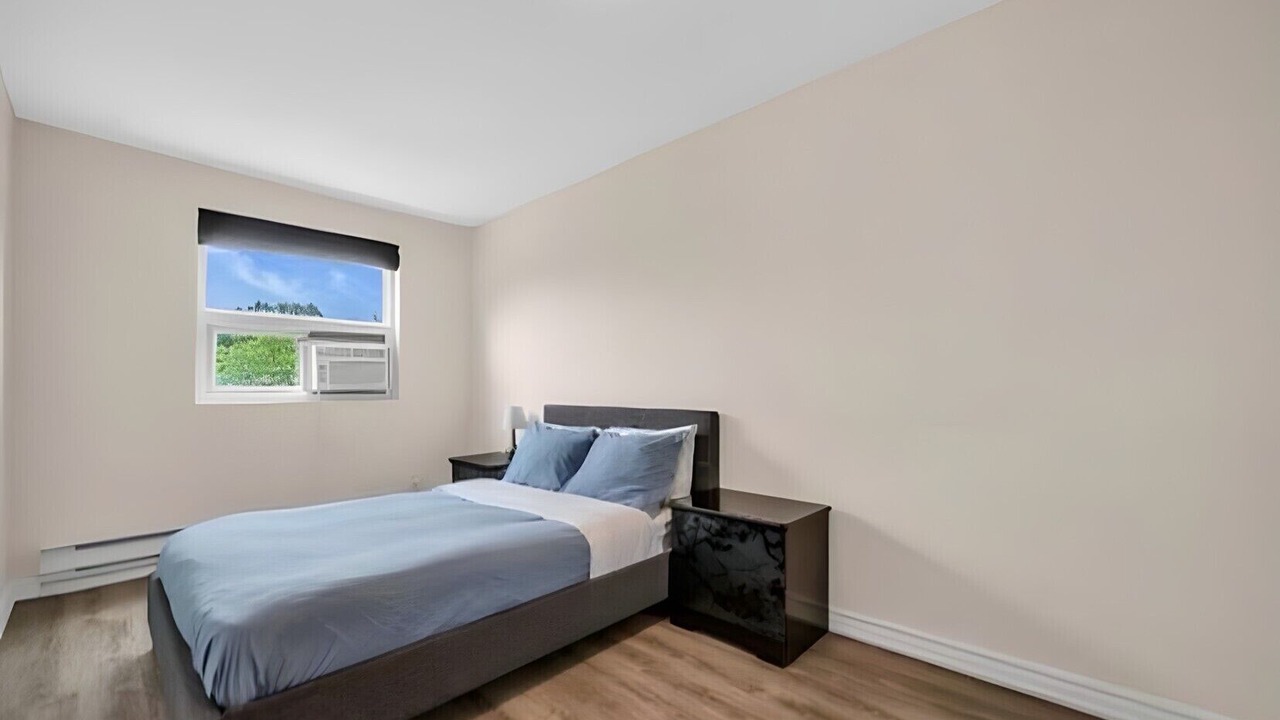 Photo of Bedroom in The Beaches