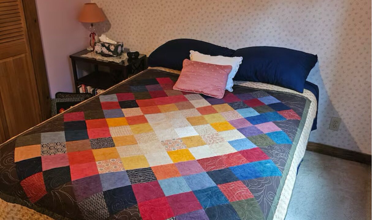 Photo of Bedroom in Houston County