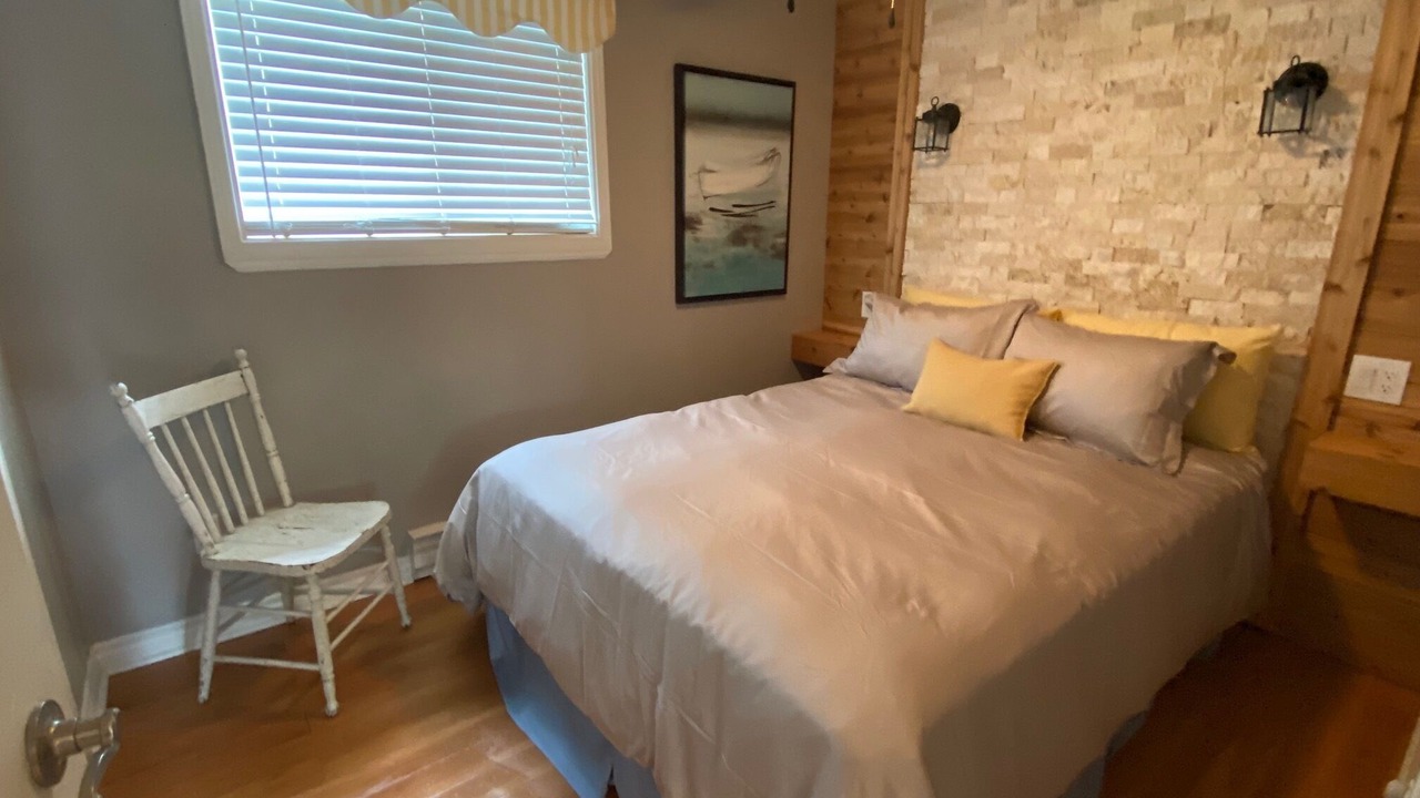 Photo of Bedroom in Havelock-Belmont-Methuen