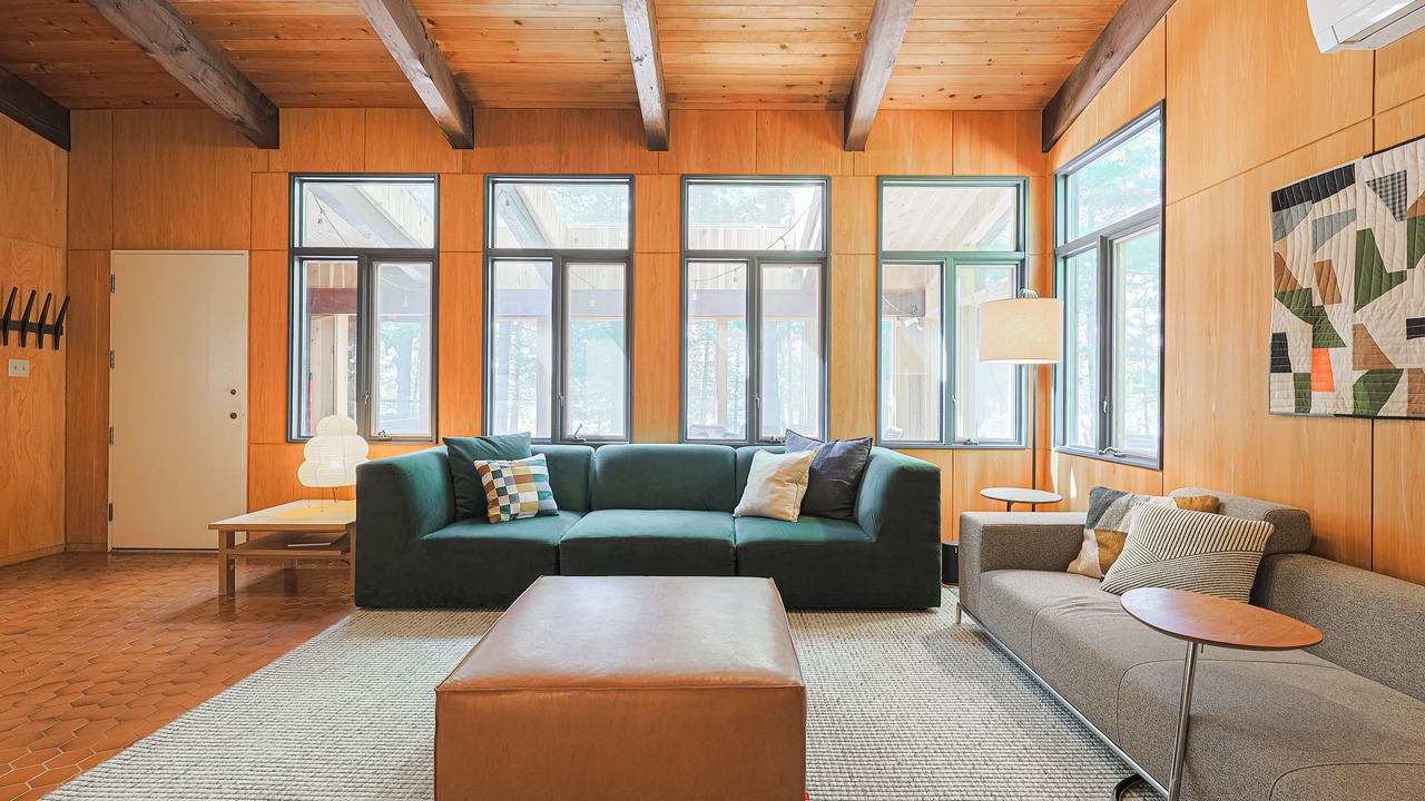 Photo of Livingroom in Havelock-Belmont-Methuen