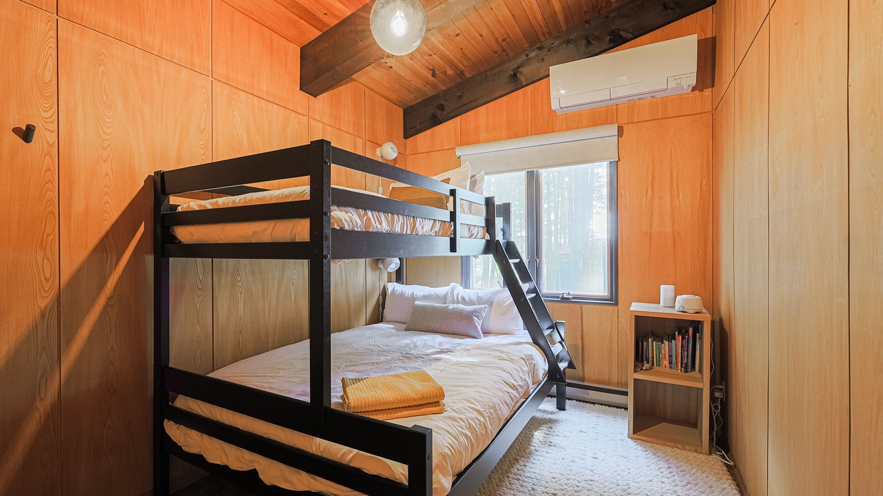 Photo of Bedroom in Havelock-Belmont-Methuen