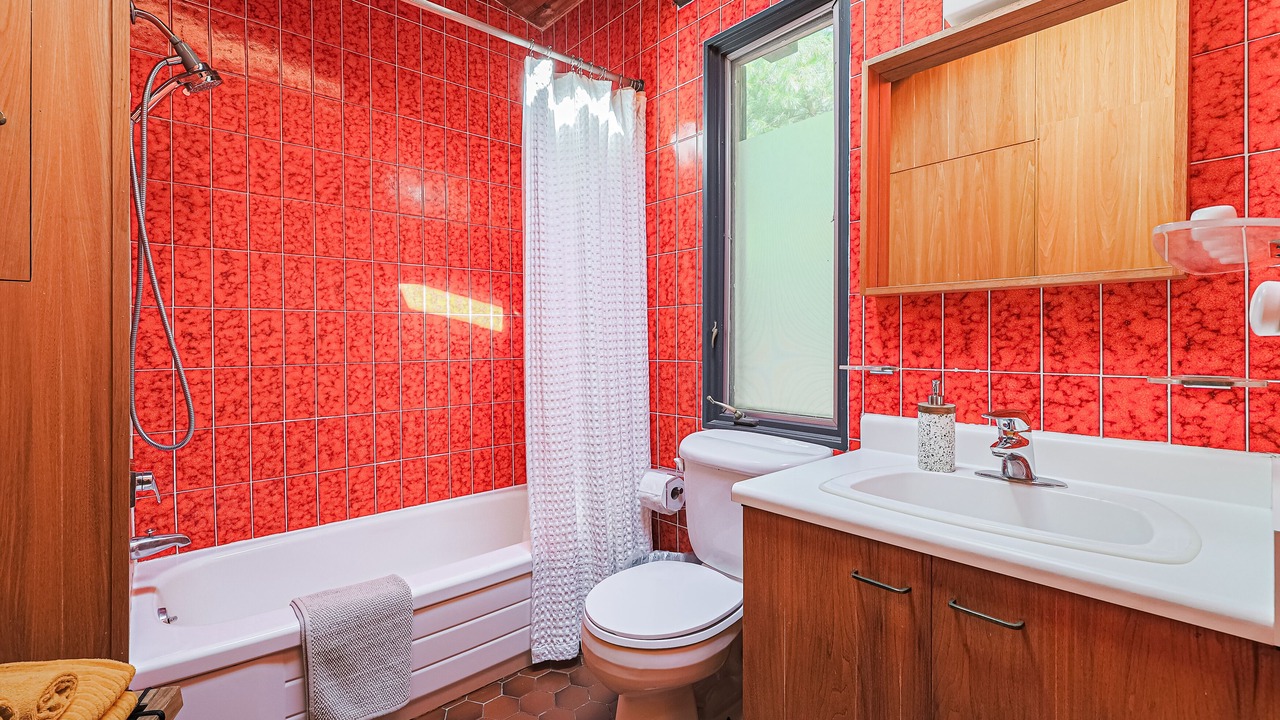 Photo of Bathroom in Havelock-Belmont-Methuen