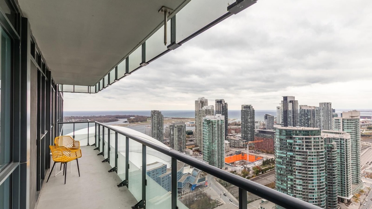 Photo of Outdoor in Toronto Entertainment District