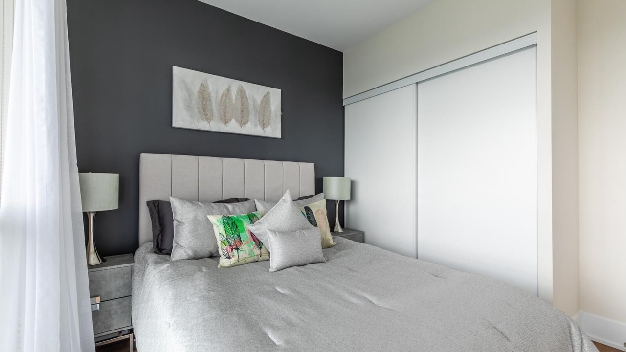 Photo of Bedroom in Toronto Entertainment District