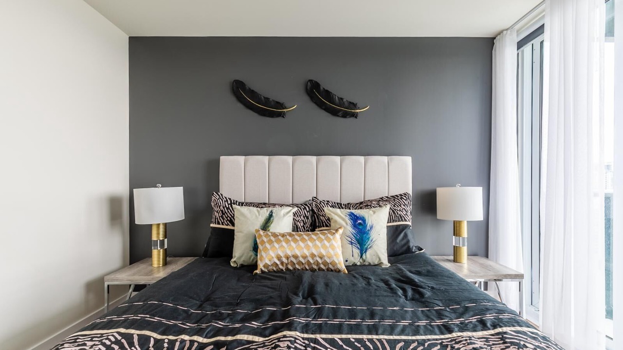 Photo of Bedroom in Toronto Entertainment District