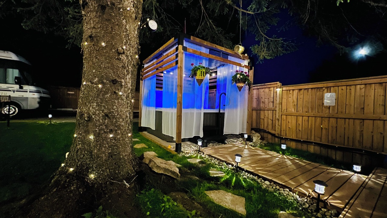 Photo of Outdoor in Shallow Lake
