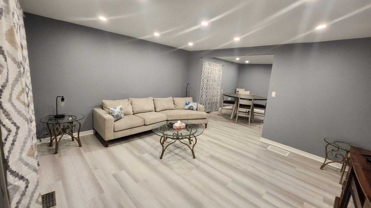 Photo of Livingroom in Chatham-Kent