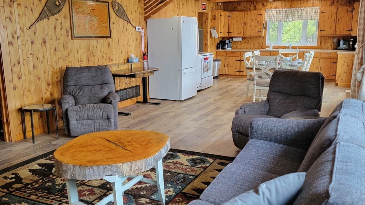 Photo of Bedroom in Manitoulin District