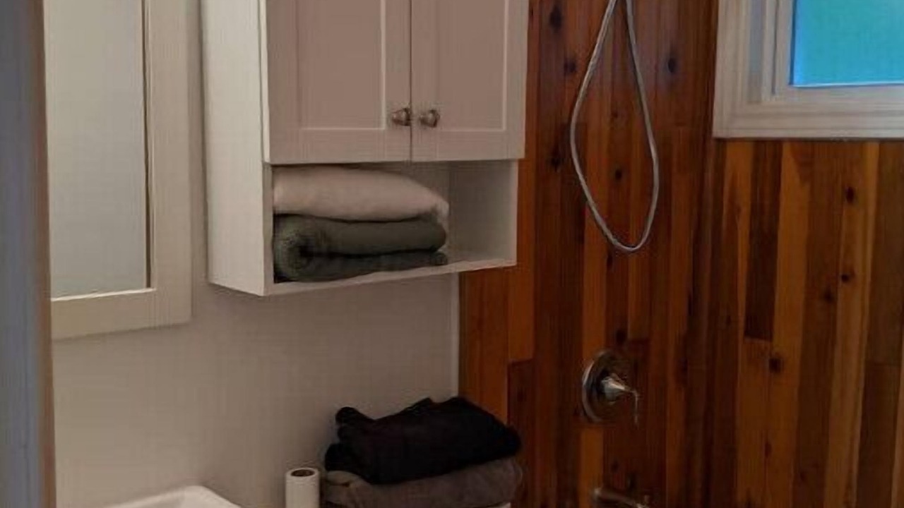 Photo of Bathroom in Harcourt