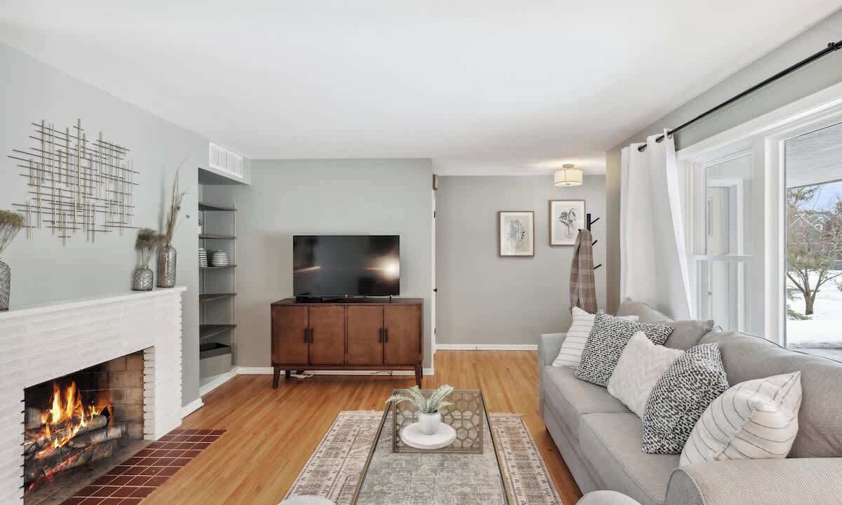 Photo of Livingroom in Elk River