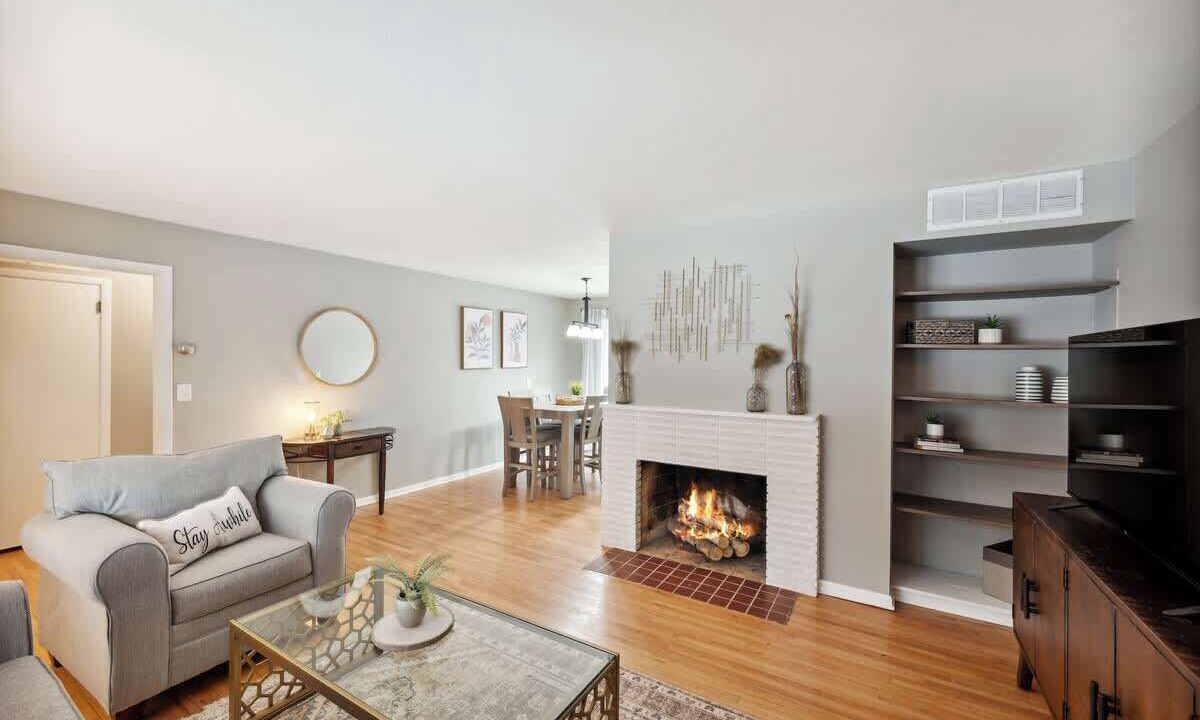 Photo of Livingroom in Elk River