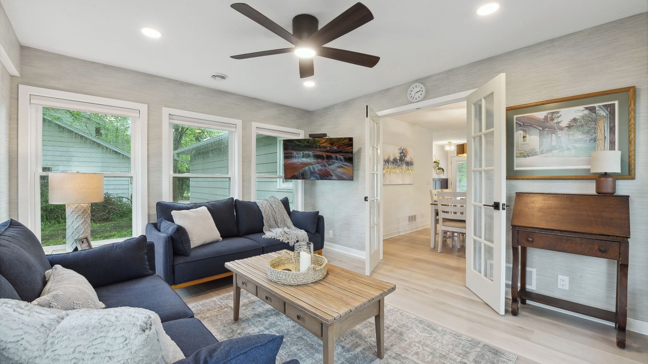 Photo of Livingroom in Minnetonka