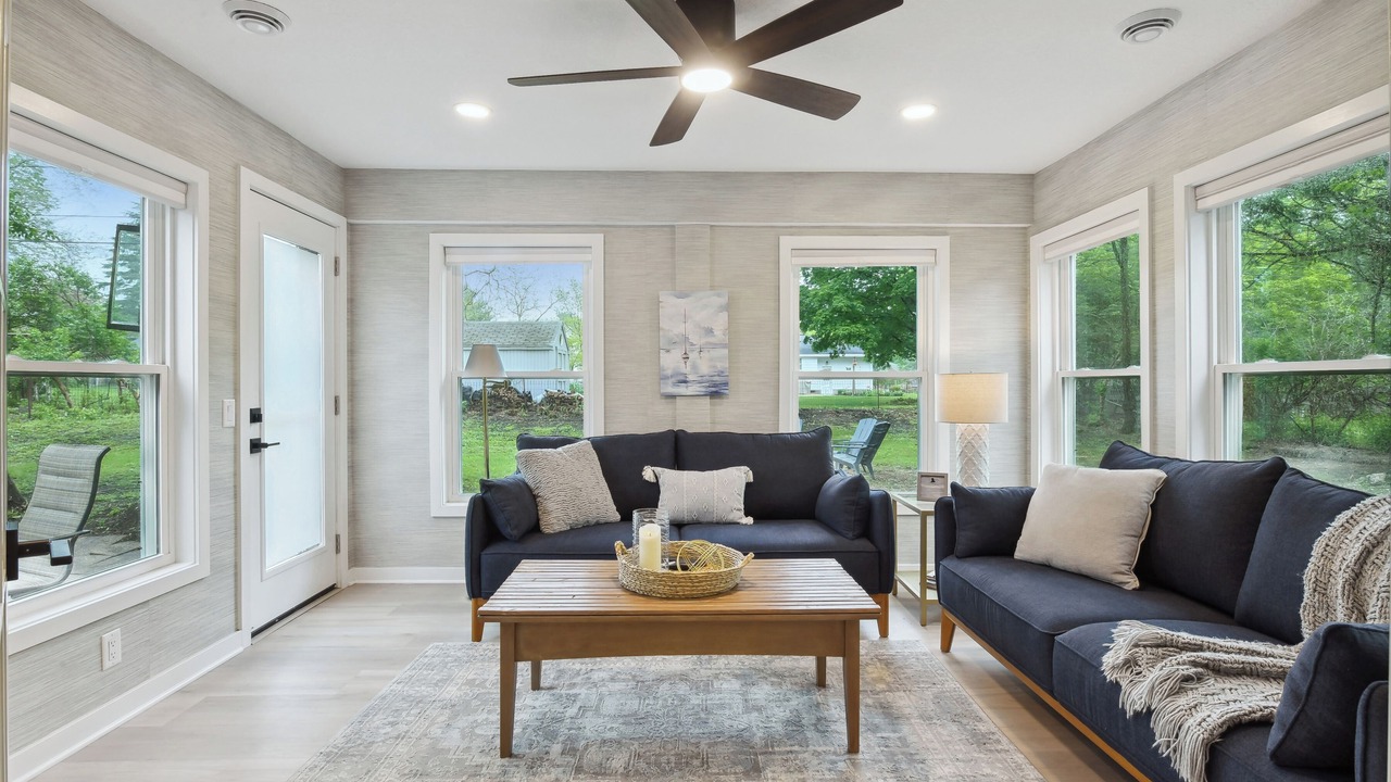 Photo of Livingroom in Minnetonka