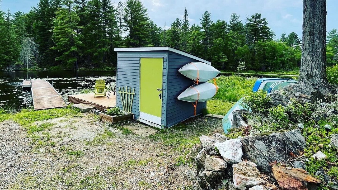 Photo of Outdoor in Round Lake
