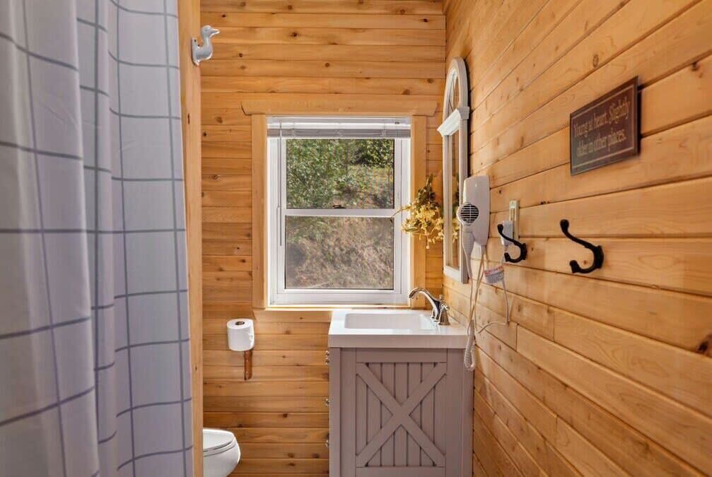 Photo of Bathroom in Hastings Highlands
