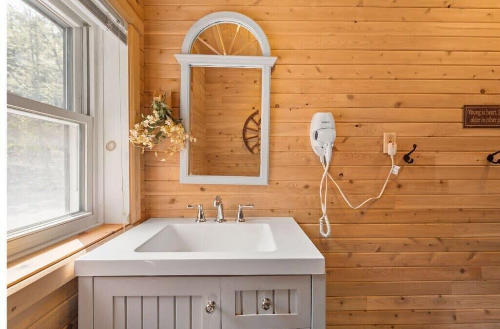 Photo of Bathroom in Hastings Highlands