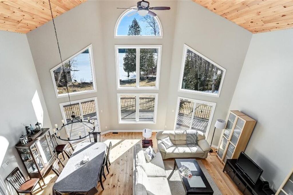 Photo of Bedroom in Arden