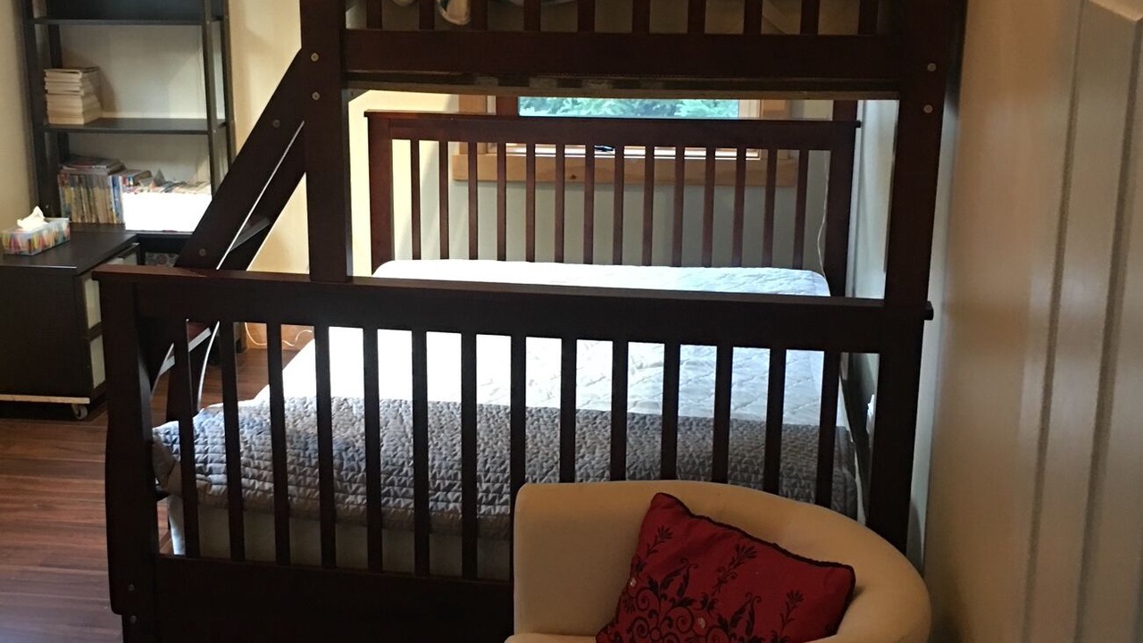 Photo of Bedroom in Perry