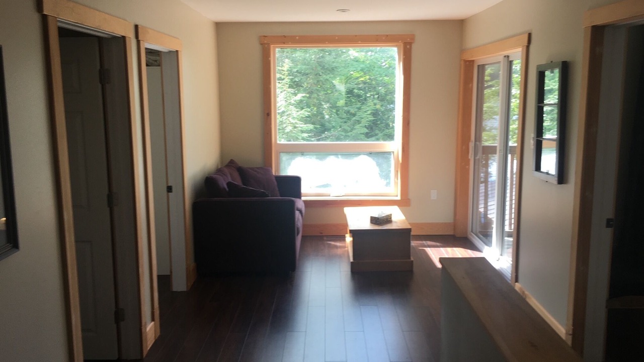 Photo of Livingroom in Perry