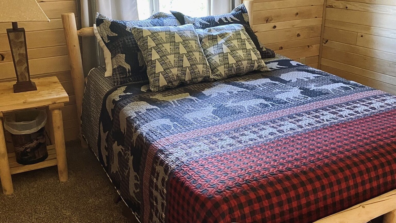 Photo of Bedroom in Hubbard County