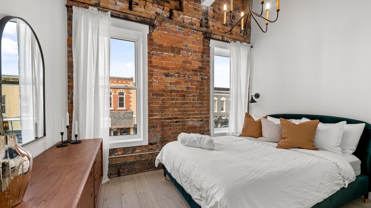 Photo of Bedroom in Belleville