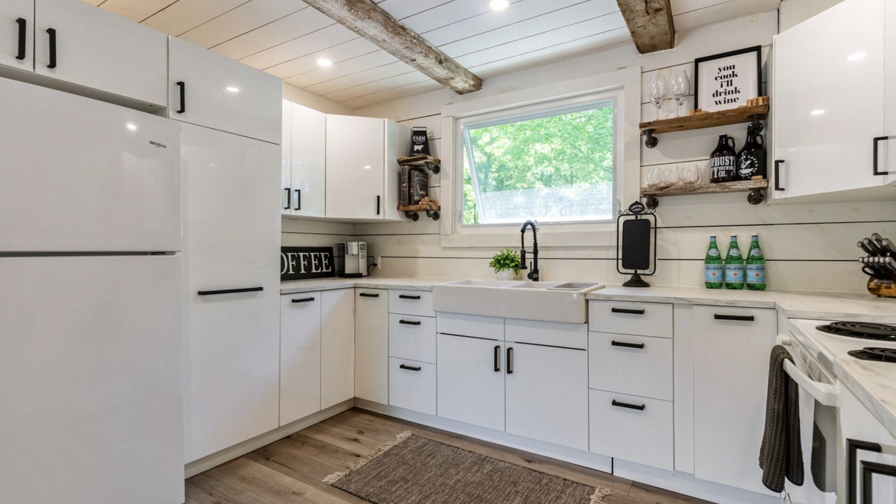 Photo of Kitchen in Gravenhurst