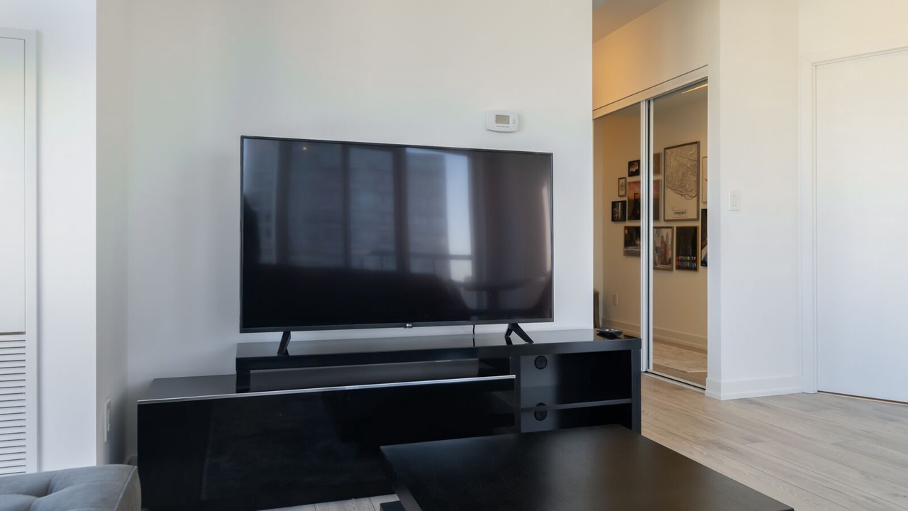 Photo of Livingroom in Downtown Toronto