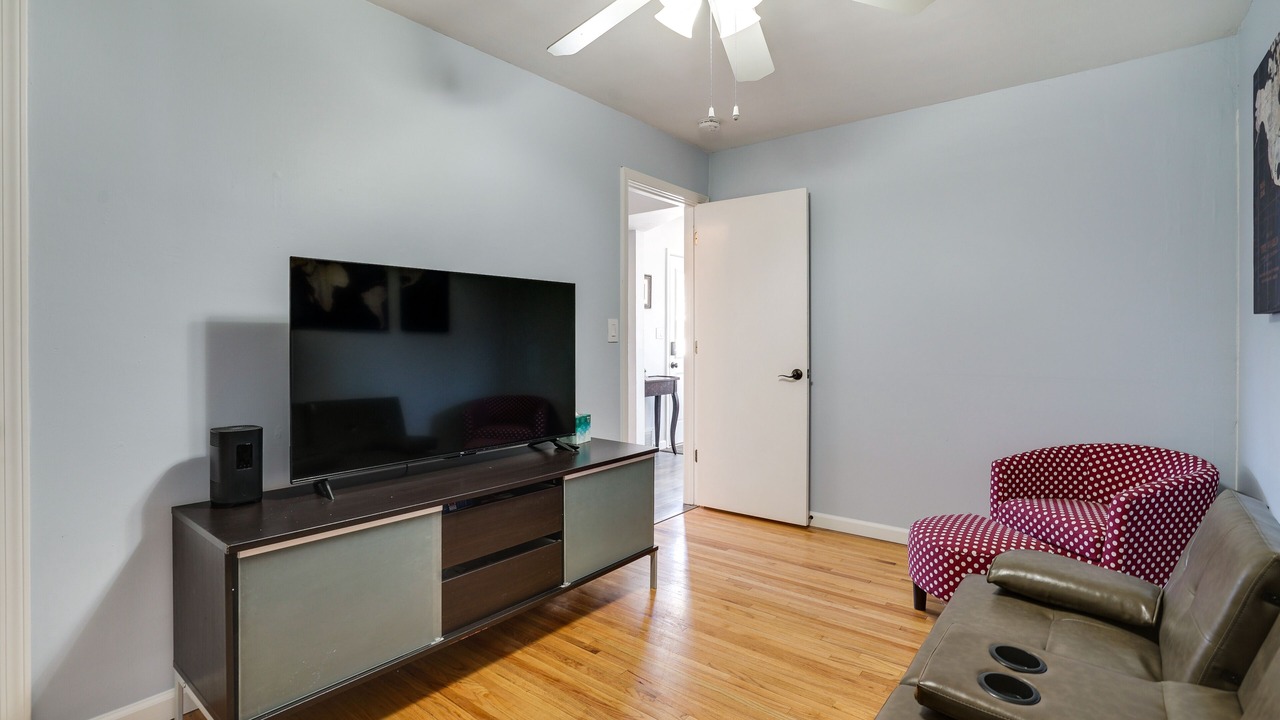 Photo of Livingroom in Richfield