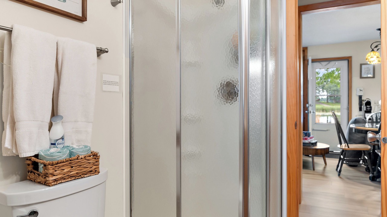 Photo of Bathroom in Lindstrom