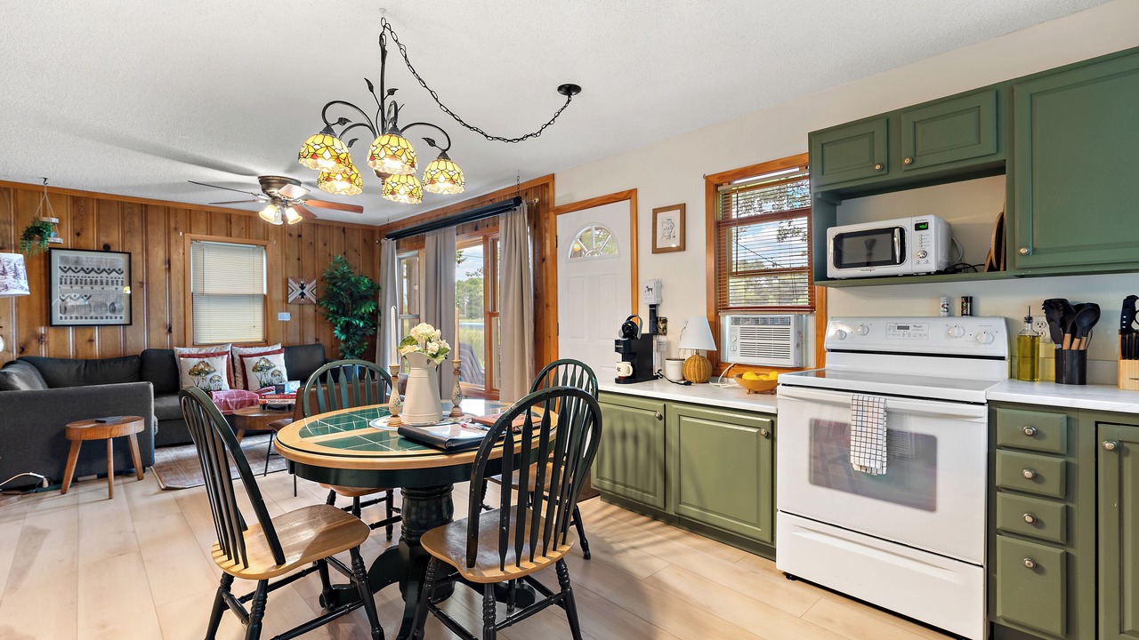 Photo of Kitchen in Lindstrom