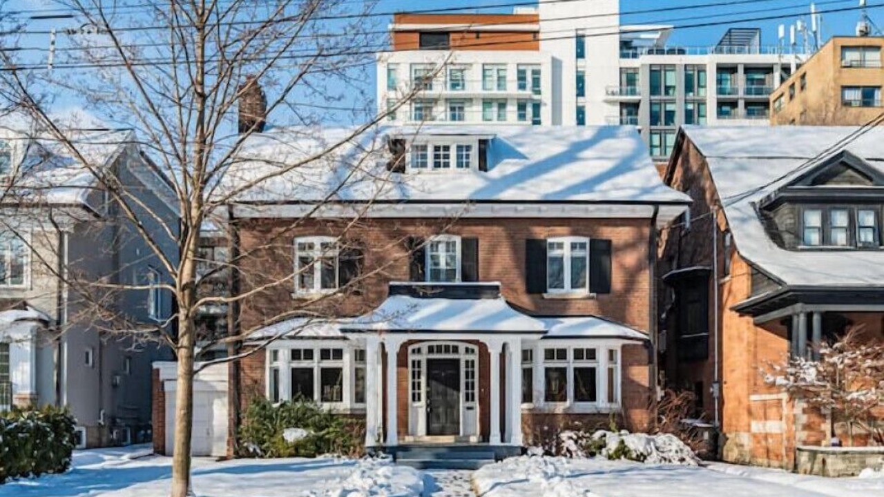 Photo of Outdoor in Midtown Toronto