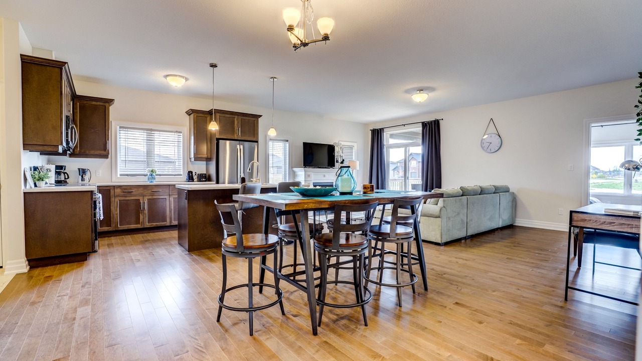 Photo of Livingroom in Port Elgin
