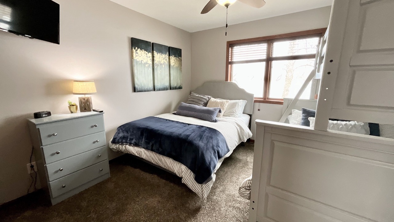Photo of Bedroom in Audubon