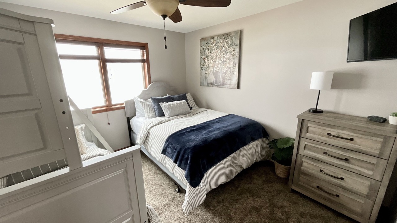 Photo of Bedroom in Audubon