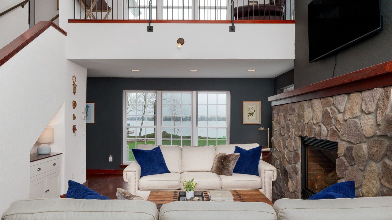Photo of Livingroom in Forest Lake