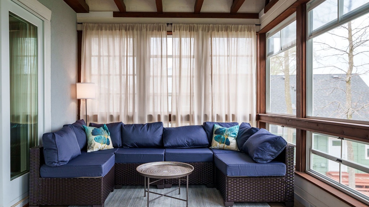 Photo of Livingroom in Forest Lake