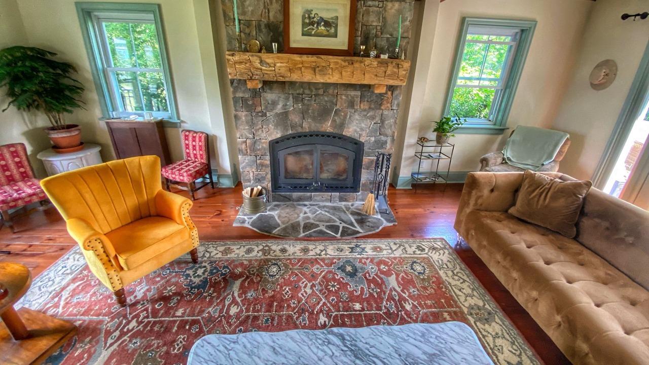 Photo of Livingroom in Cressy