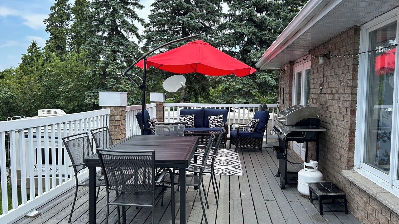 Photo of Patio Balcony in Lindsay