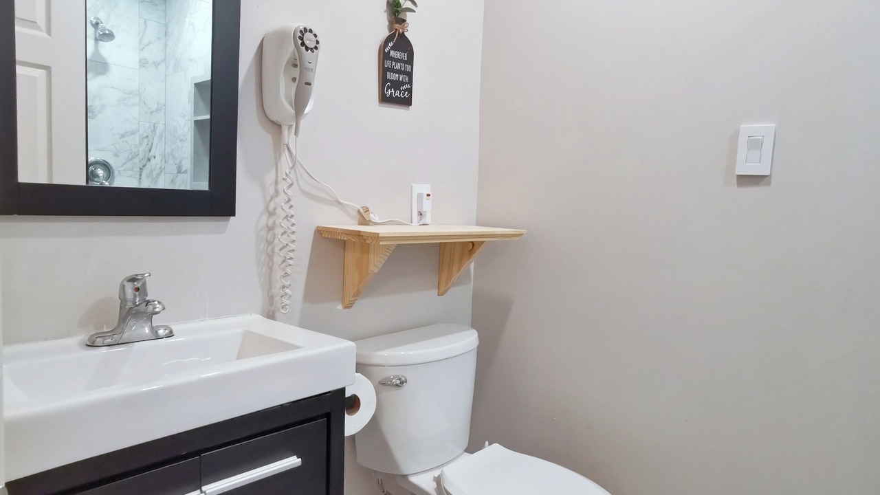 Photo of Bathroom in Lindsay