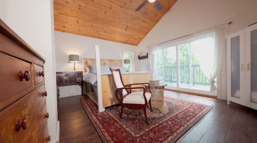 Photo of Bedroom in Irondale
