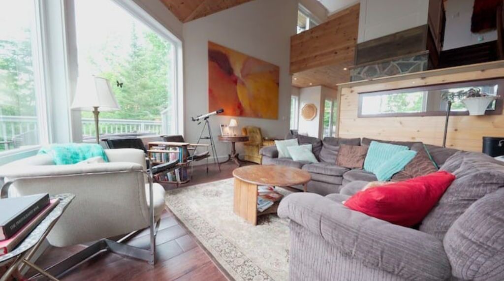 Photo of Livingroom in Irondale