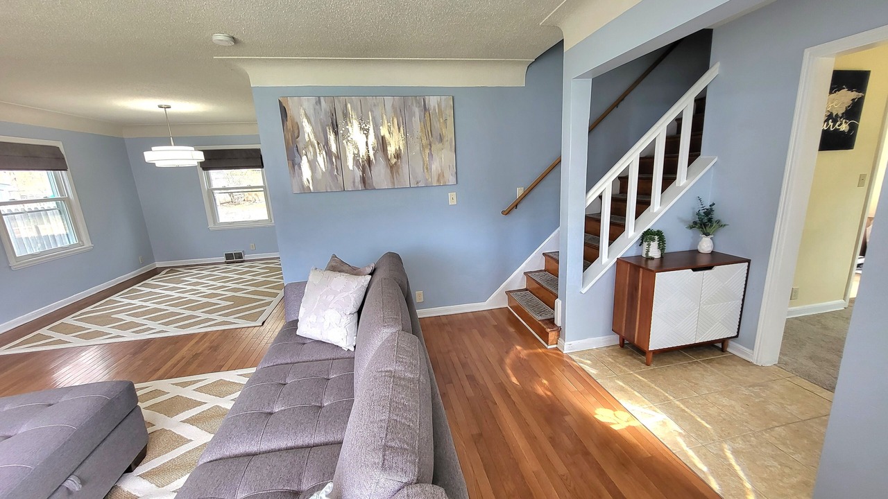 Photo of Livingroom in Richfield