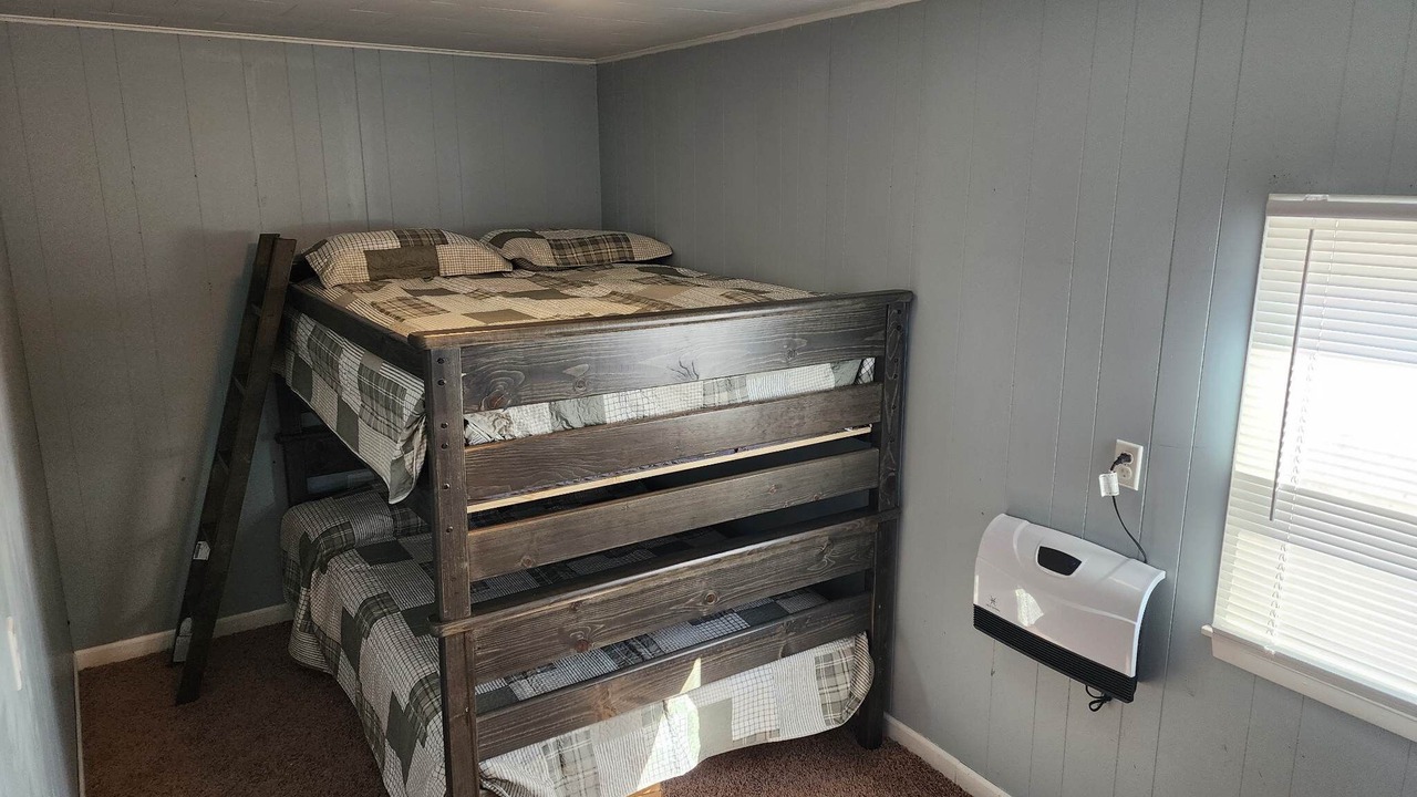 Photo of Bedroom in Isle