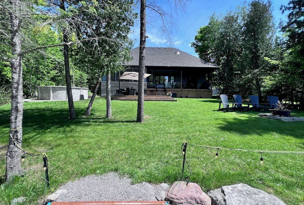 Photo of Patio Balcony in Coboconk