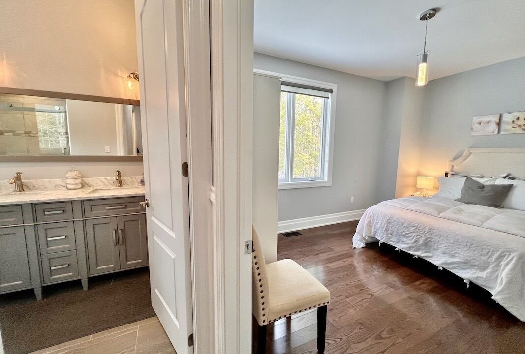 Photo of Bedroom in Coboconk