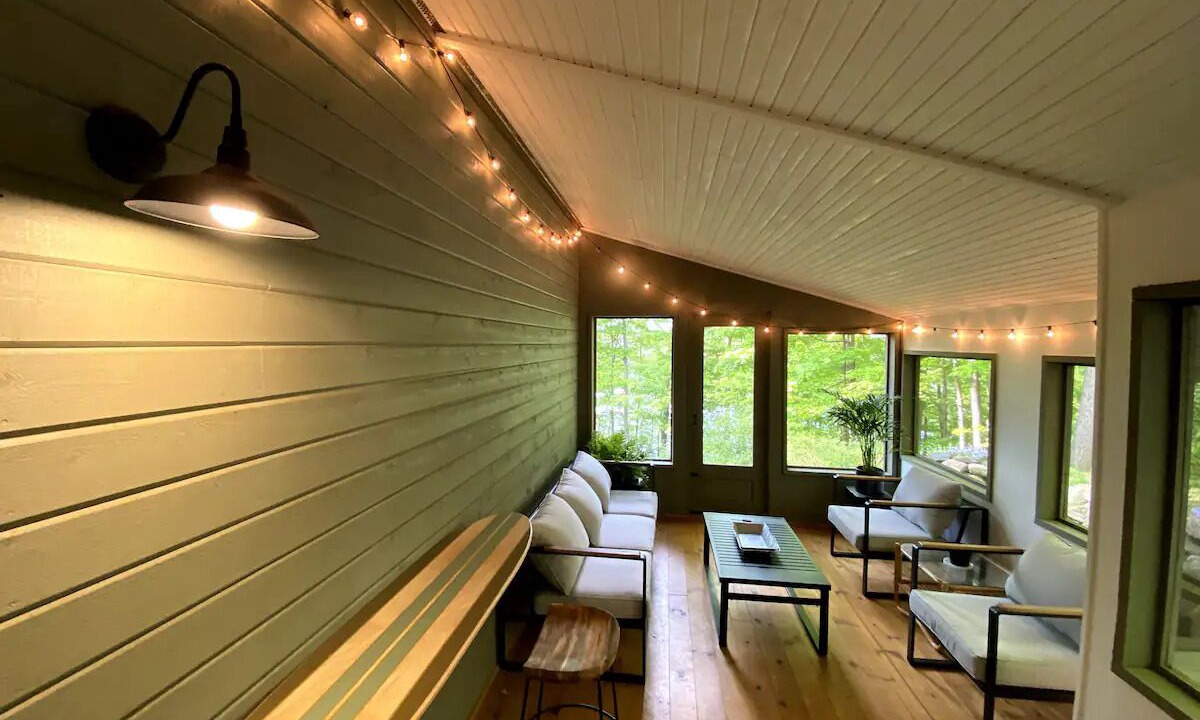 Photo of Livingroom in Frontenac