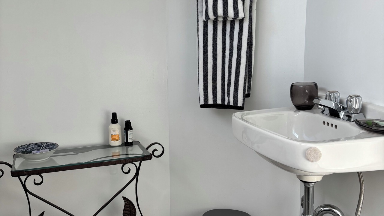 Photo of Bathroom in Port Rowan
