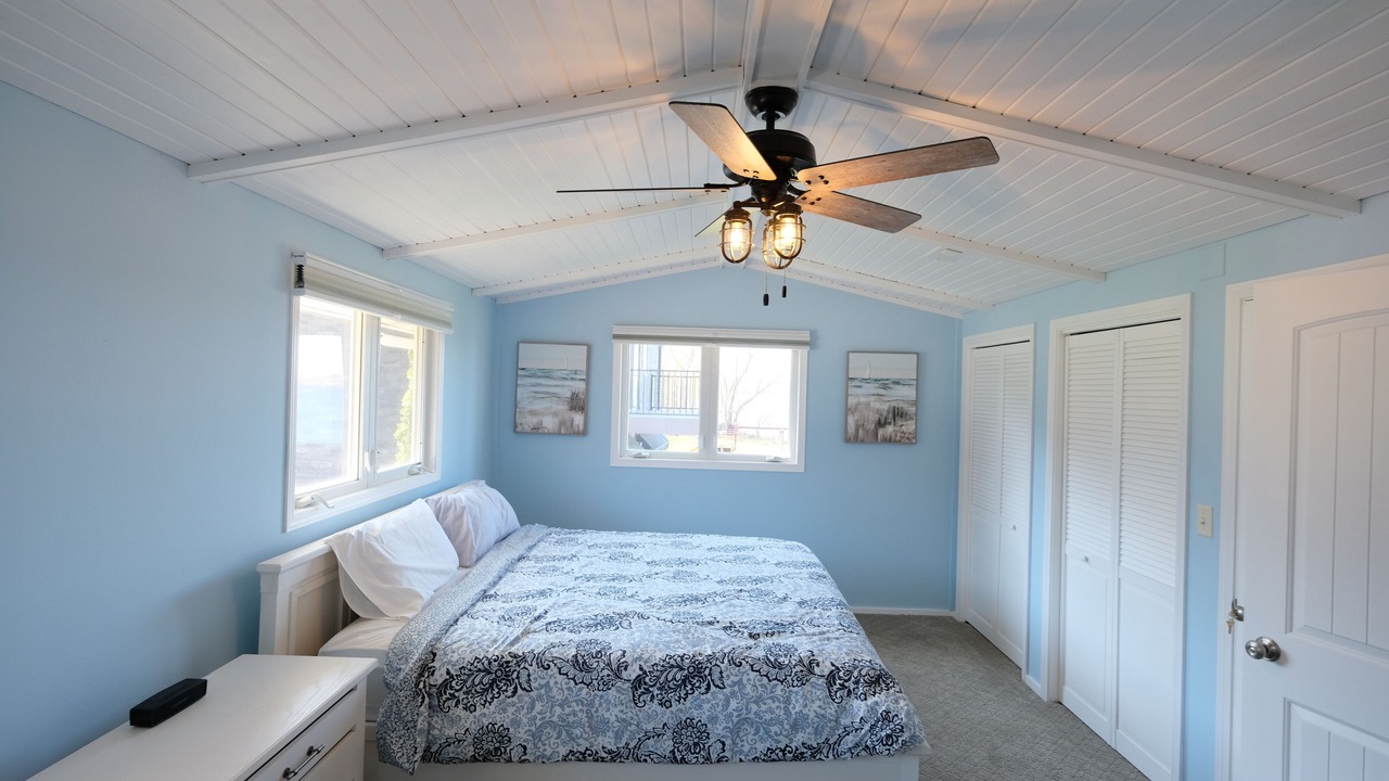 Photo of Bedroom in Forest Lake